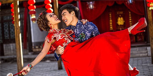 结婚要给代孕妈妈包选性别生的男孩准备什么，结婚要给代孕妈妈包选性别生的男孩准备什么东西